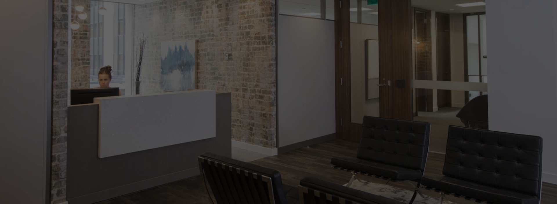 Woman working at office wrk